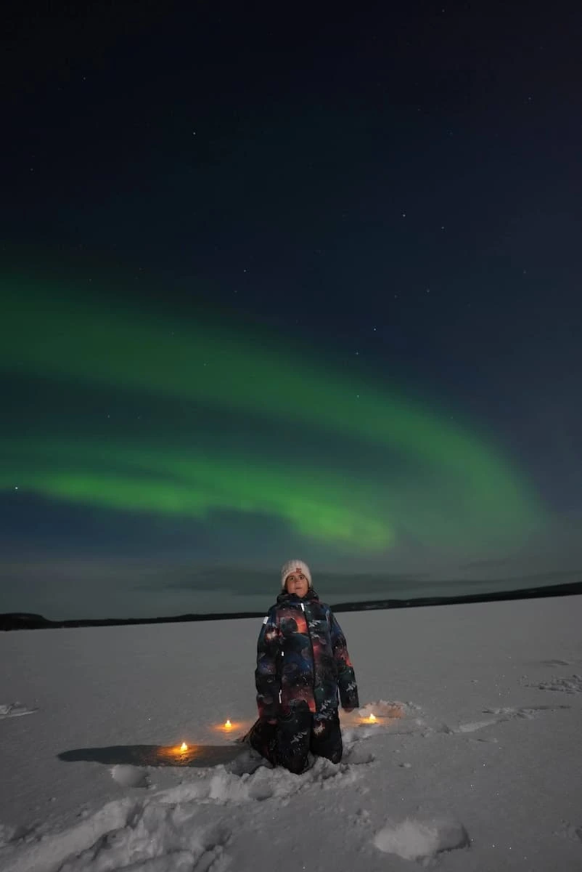 How to Dress for Northern Lights Tour